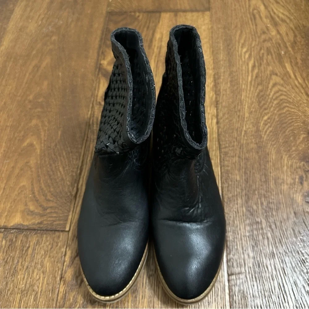 Seychelles x Revolve Knock at the Door Bootie Black Leather 8.5 - Anthropologie